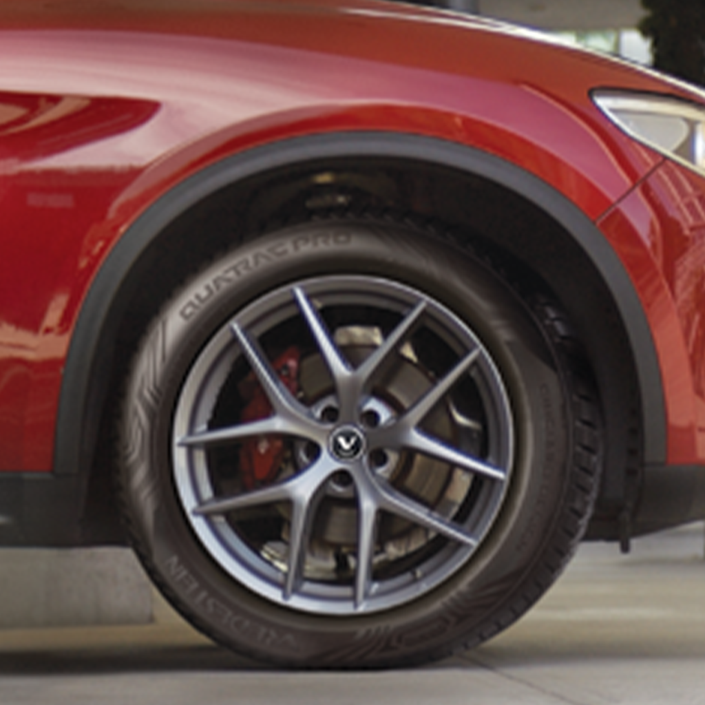 Spécialement conçu pour les voitures puissantes et les SUV